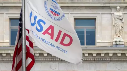 “USAID” 2000 орчим ажилтнаа цомхотгоно